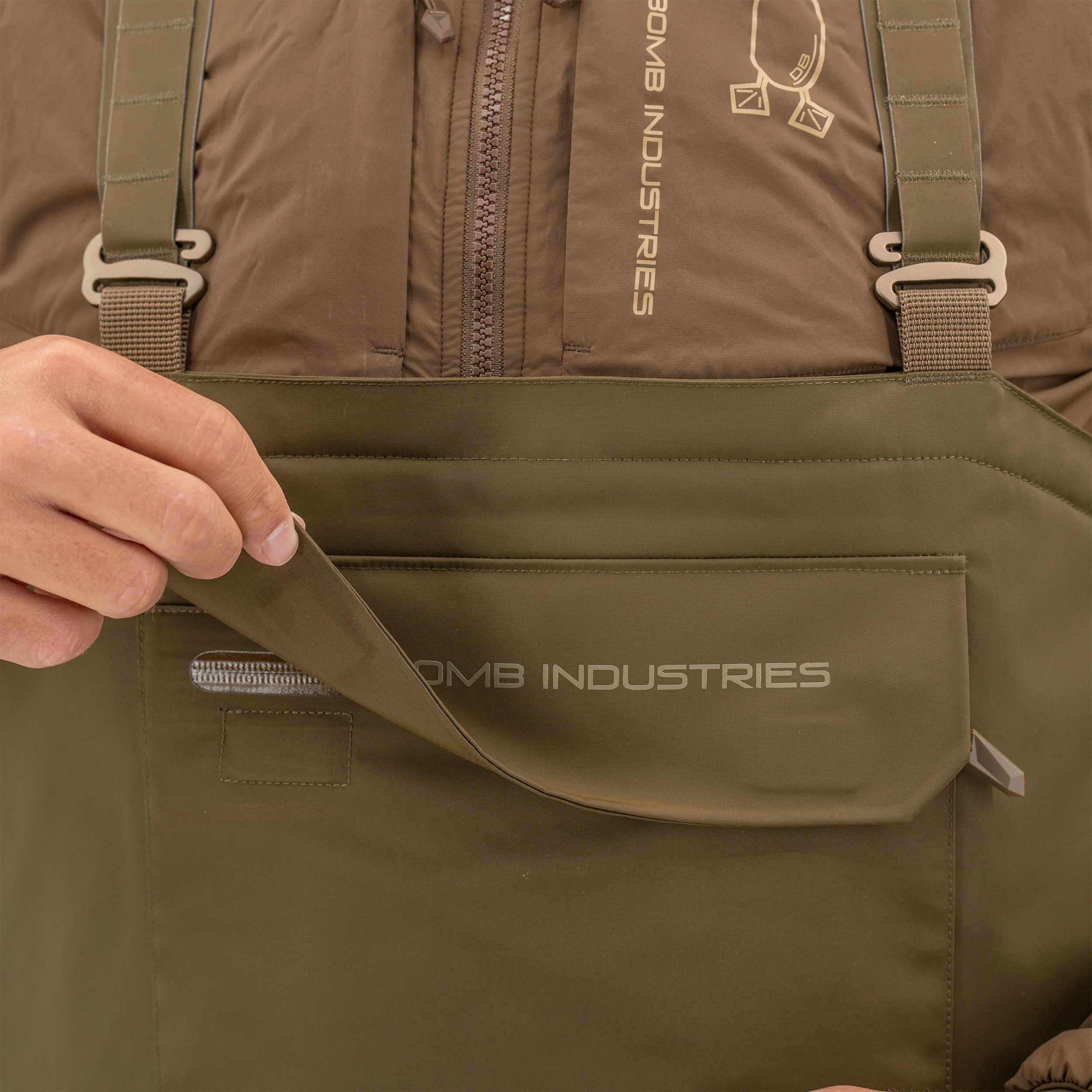 DB Element Duck Hunting Waders - Image 3