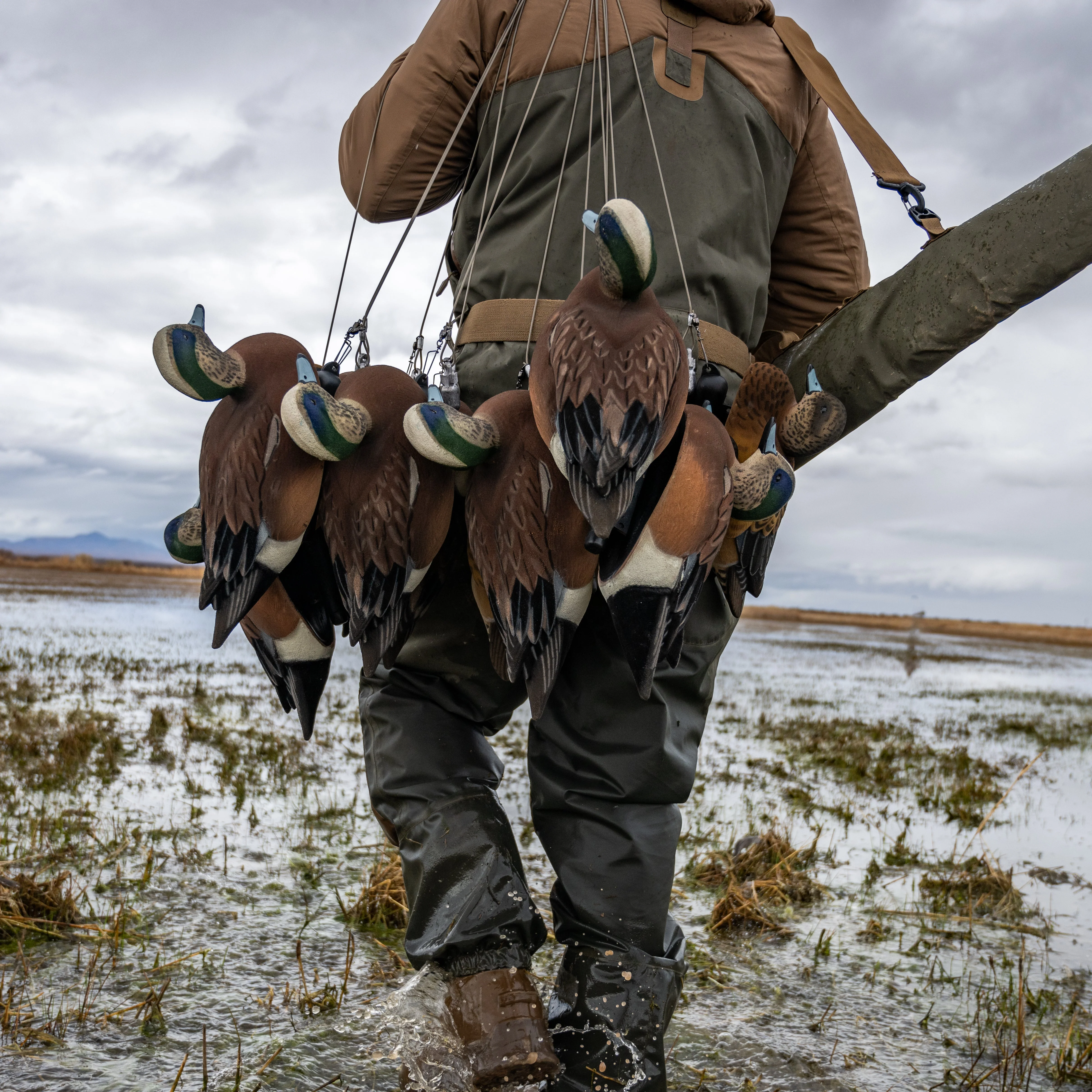 F1FF Fully Flocked Wigeon Floaters - Image 3