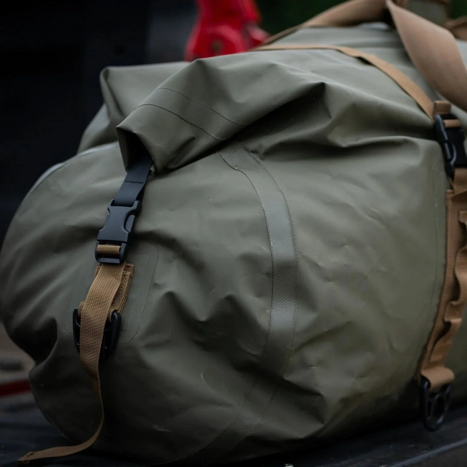 XL Waterproof Travel Duffel Bag - Image 7