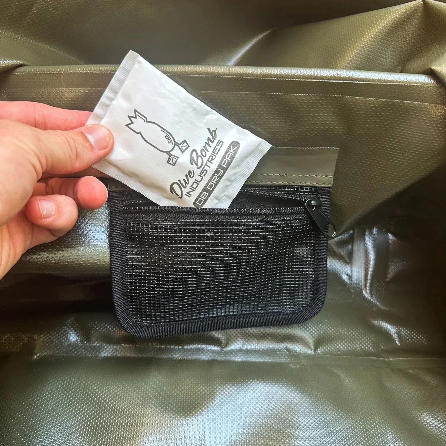 XL Waterproof Travel Duffel Bag - Image 9