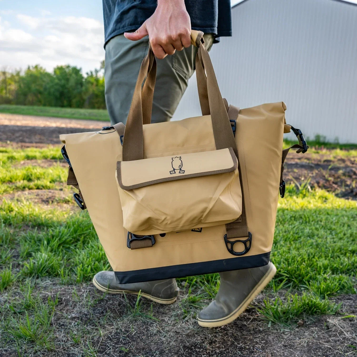 Dry Line Waterproof Cooler Bag - Image 13