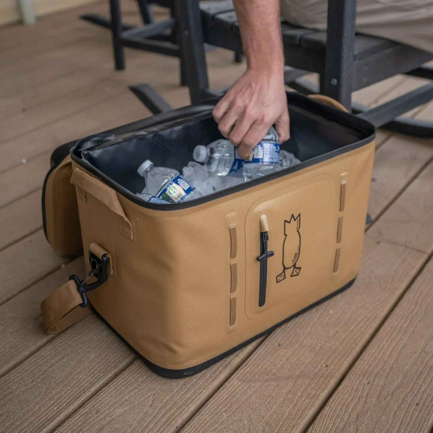 Zippered Cooler and Drinkware Bundle - Image 4